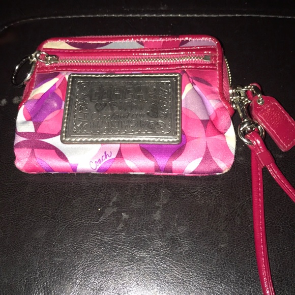 Coach Handbags - Used wallet Coach Handbags - Used wallet